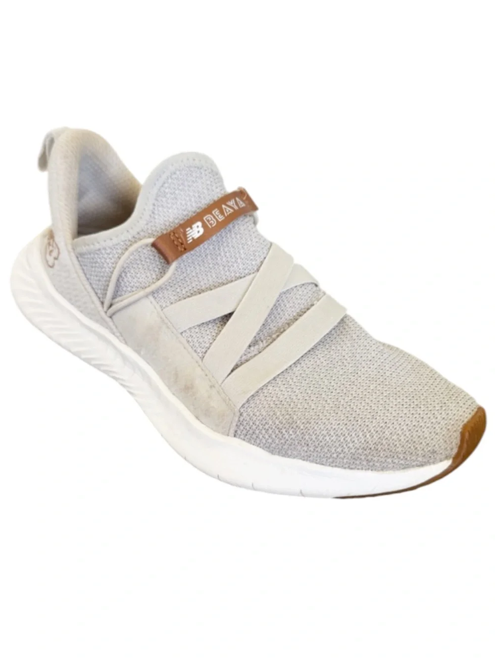New Balance BEAYA gray slip on style elastic fit sneakers size 6.5